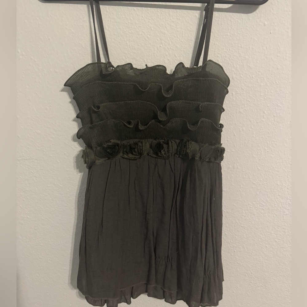 Rachael & Chloe Olive Ruffled Top